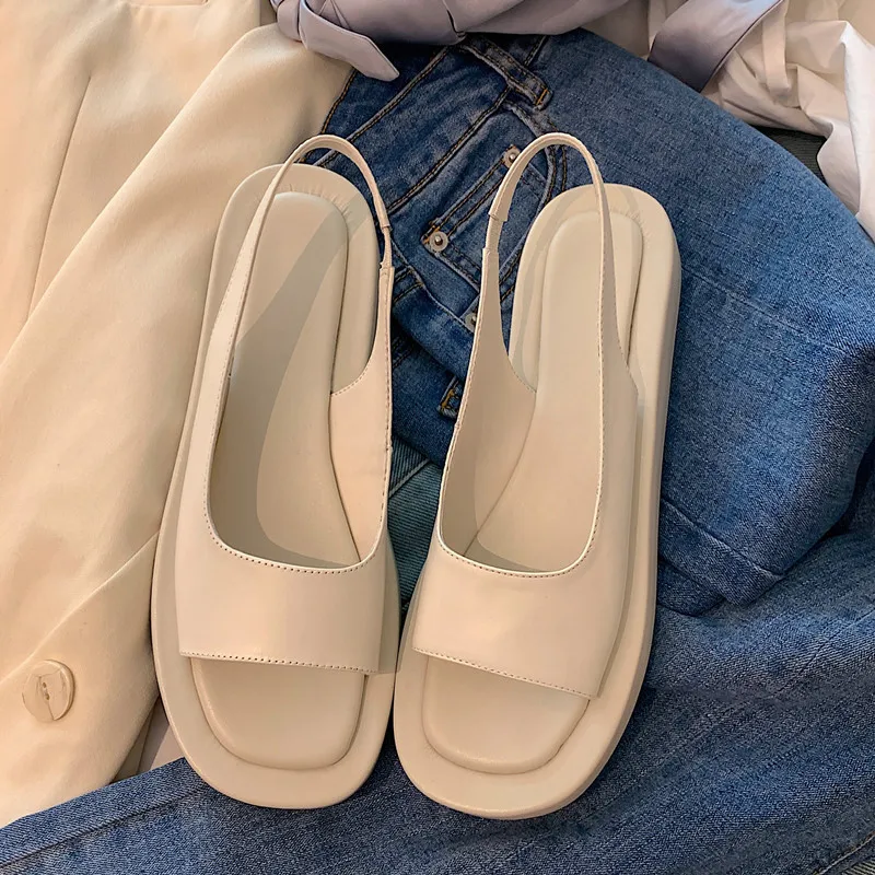 

2023 Genuine Leather Platform Sandals Summer Women Fashion T-Strap Korean Flat Shoes Ladies Apricot Black White Peep Toe Sandals