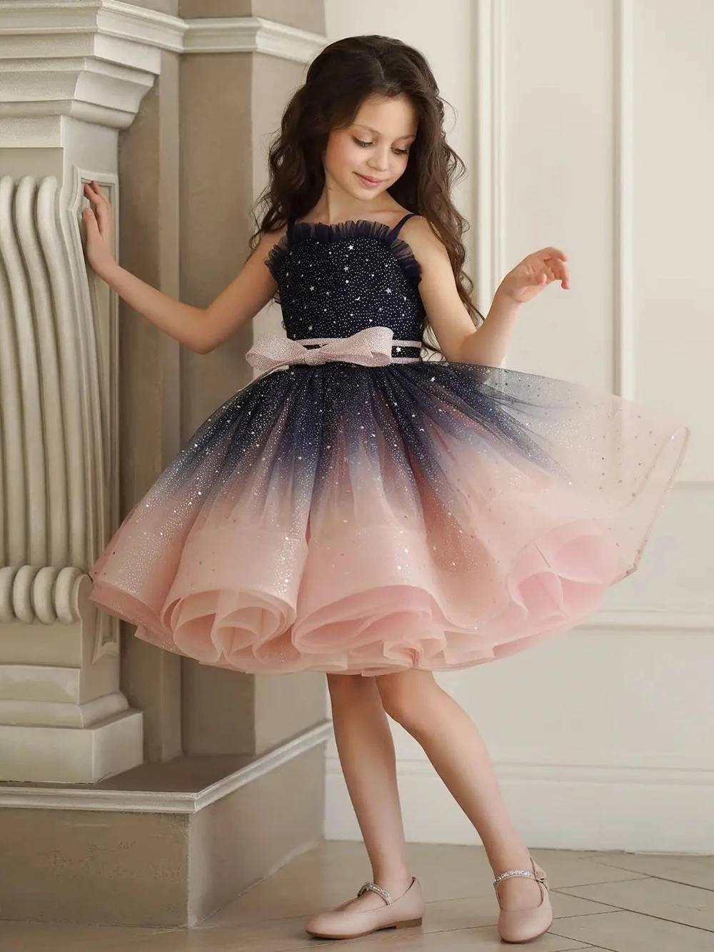 

Sequin Fluffy Short Sleeveless Bow Flower Girl Dress Wedding Cute Little Flower Child Communion Birthday Party Dress