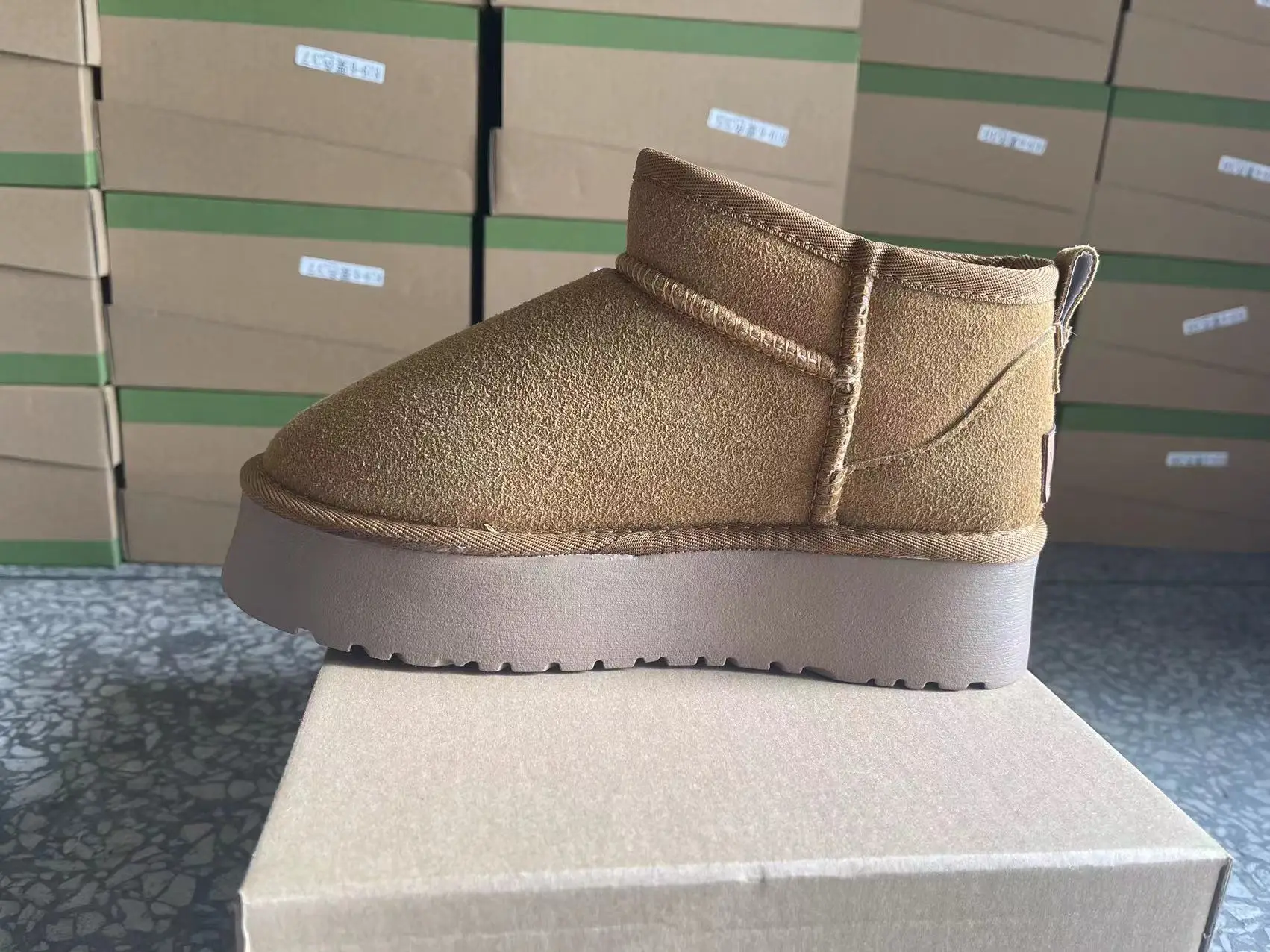 2023 New Style Short  Classic Mini Short Ankle Boot for Women Fur Lined Boots Snow Warm Slip on Anti-Slip Boot for Outdoor