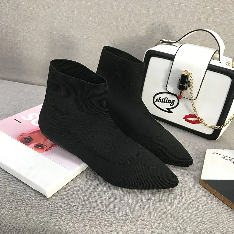 

Женские ботильоны из эластичной ткани, с острым носком, без застежки, на плоской подошве