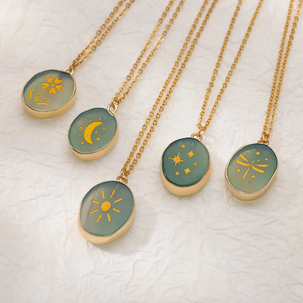 

Green Oval Stone Necklace For Women Stainless Steel Gold Chain Engraved Sun Star Flower Necklace Jewelry Valentine's Day Gift