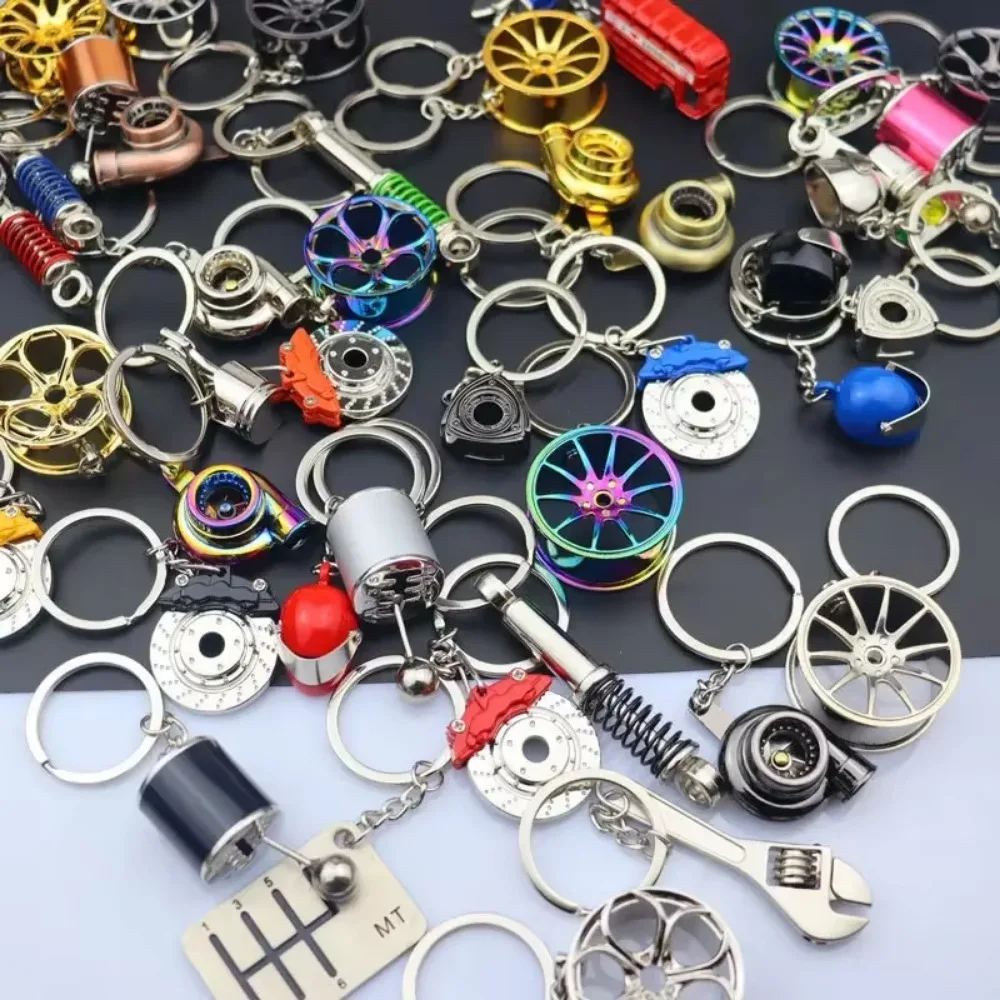 Kreatywny brelok do kluczy Mini Auto Parts Car Wheel Auto Enthusiast Metal Keyring Akcesoria Brelok do kluczy dla mężczyzn Kobieta Kochanek Prezent