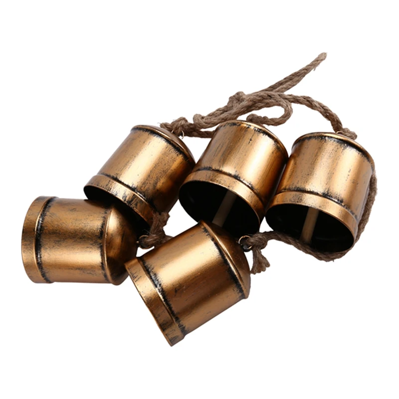 Набор потертых винтажных деревенских металлических колокольчиков подвесной на