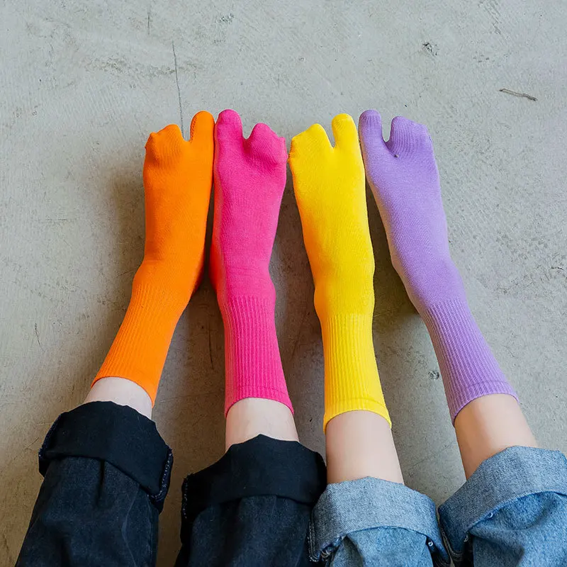 1 Pair High Quality Unisex Combed Cotton Split Toe Socks Funny Comfort Two-Toed Socks Japanese Harajuku Men Women's Tabi Socks