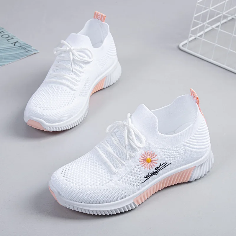 

Женские кроссовки для бега, дышащие кроссовки из сетчатого материала, удобные белые, повседневные, для прогулок, новинка 2023