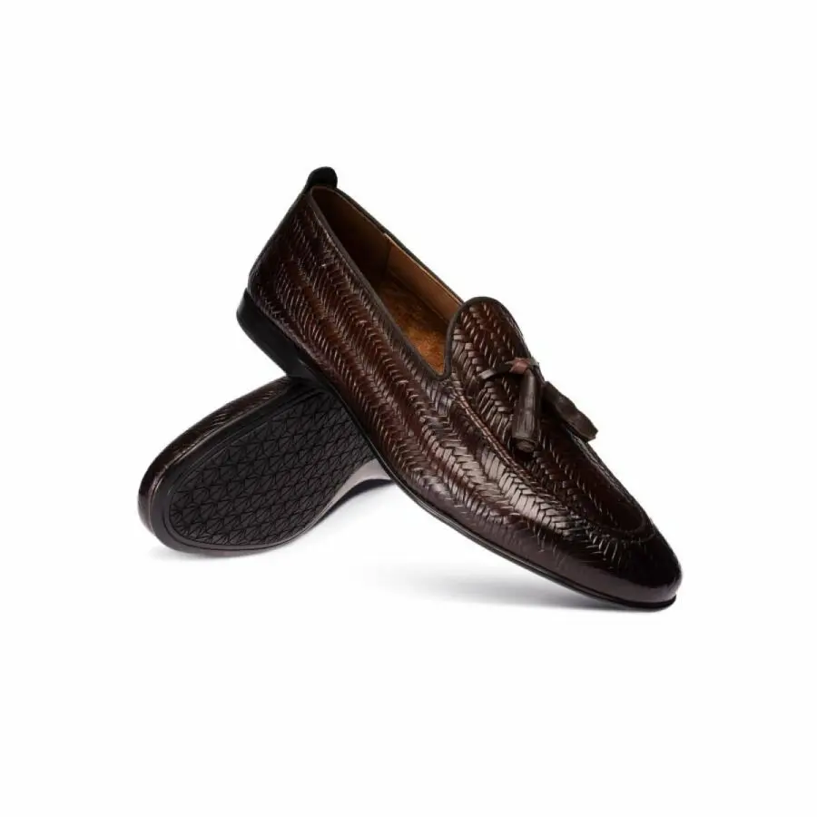 

Men Casual Shoes