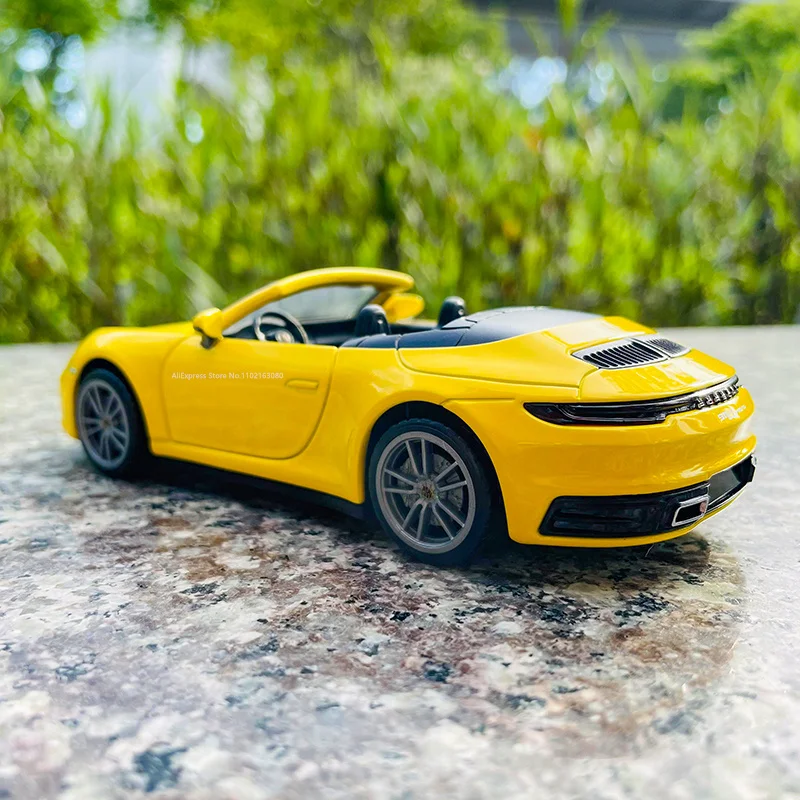 Литая под давлением металлическая модель автомобиля Porsche Carrera Cayman MSZ формула для