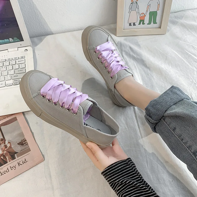 

Fashion New Lace-up Canvas Shoes Women's Flat Canvas Comfortable Outdoor Spring Girls Casual Vulcanized Sneakers Shoes