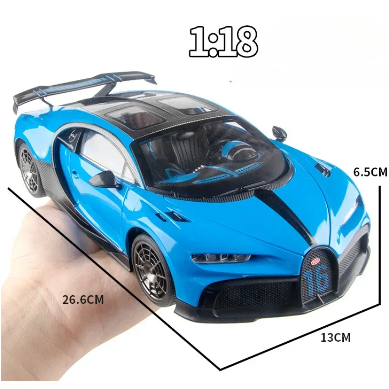 1:18 Модель суперкара Bugatti Chiron цанговый высокая имитация звука и света литая под