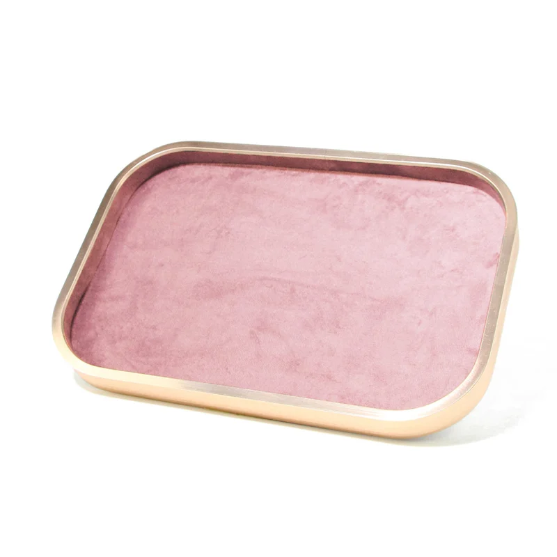 

Бархатный дисплей для украшений TREACHI