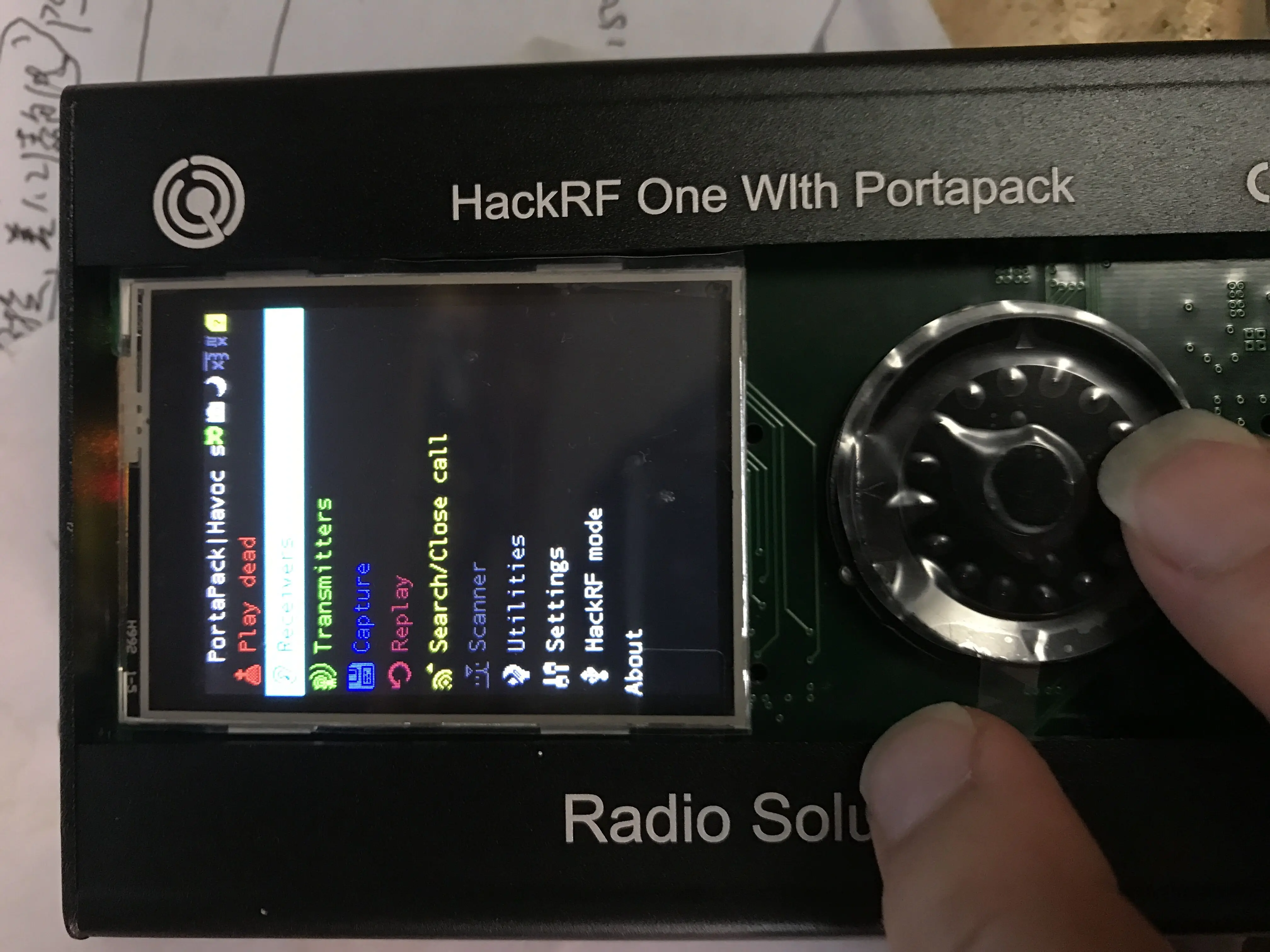 Последняя версия, PORTAPACK + HACKRF ONE, от 1 МГц до 6 ГГц, SDR, металлическая фотография, 0,5 ppm TXCO, программирование Mayhem + сенсорный ЖК-дисплей