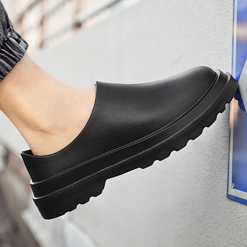 Soft PU Kitchen Work Shoes Unisex Non-slip Men Sneakers Waterproof Portable Slip-On Casual Walking Shoes Rain Boots Car Wash