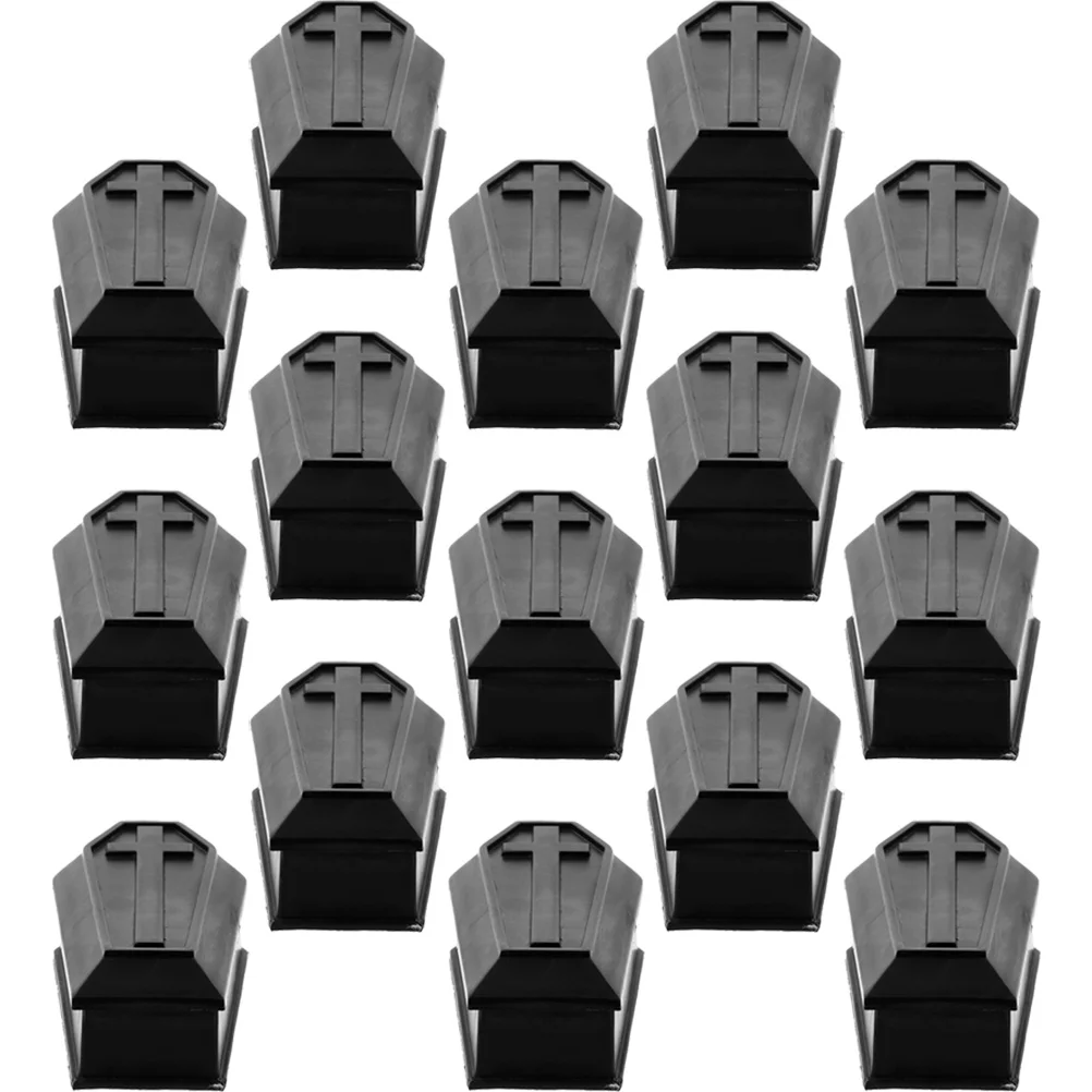 

15 Pcs Halloween Decor Funny Prank Prop Decorate Haunted House Halloween Props Plastic Party Favors