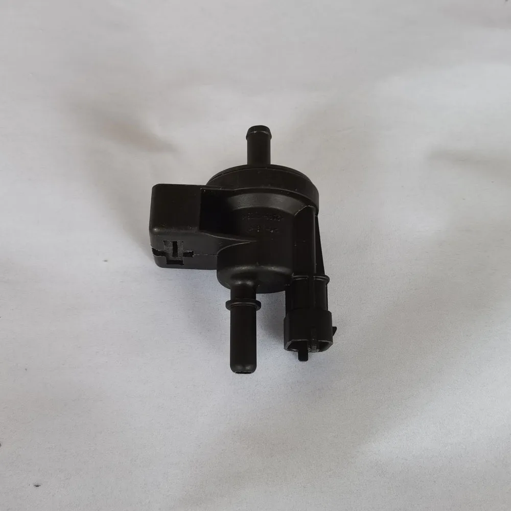 

For Ferrari 458,488,F12,FF,Flush Valve,Emission Control System 254425 Carbon Canister Solenoid Valve