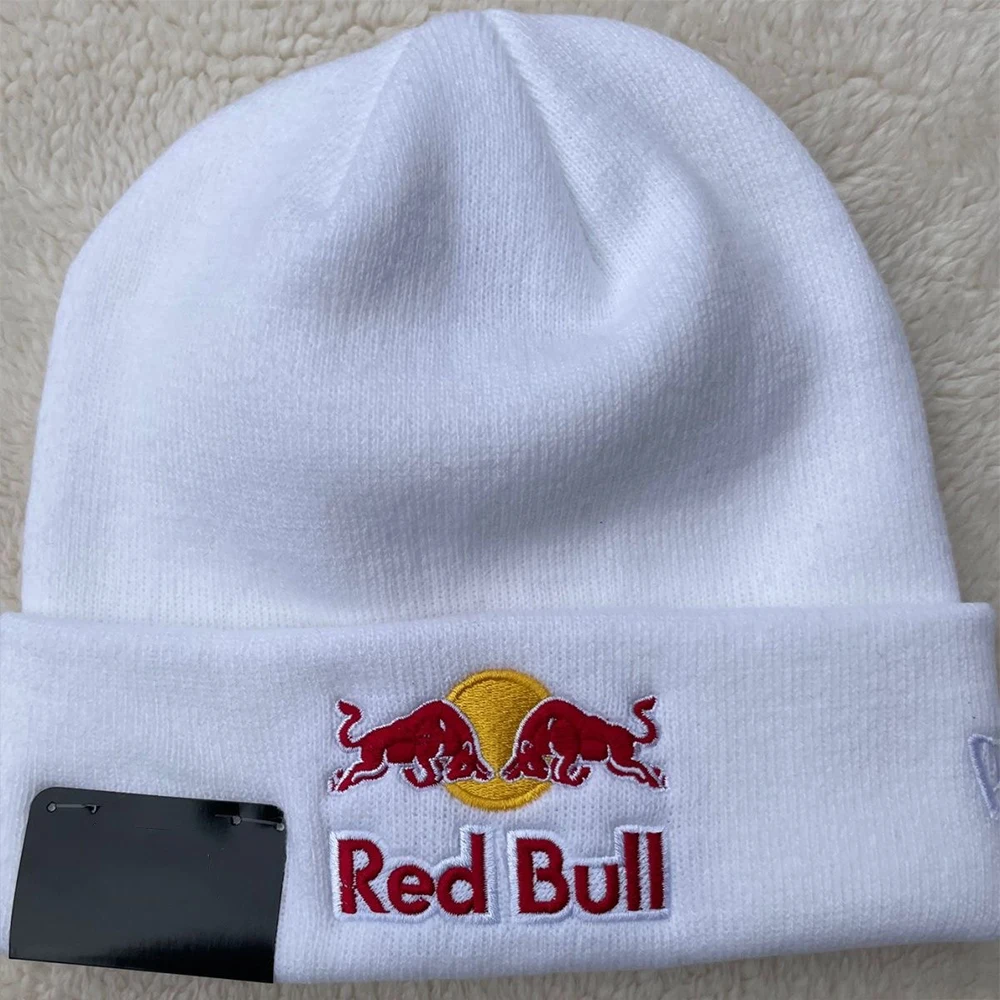 

2023 latest official flagship store free shipping letters marked Red B-bulls wool hat solid color knitted hat outdoor warm hat