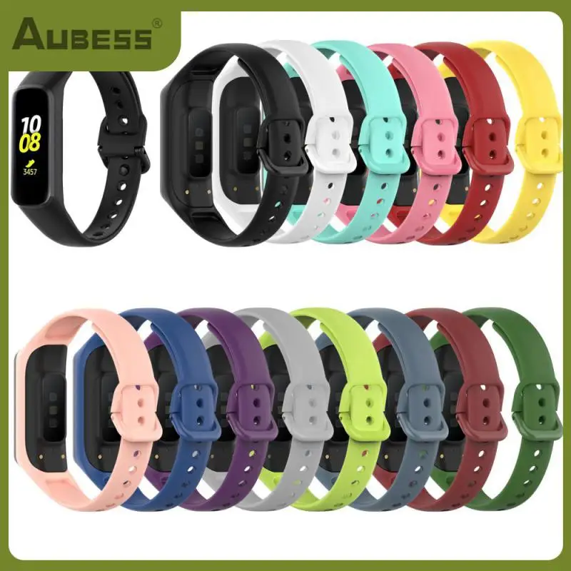 

Smart Accessories Watchband Waterproof Soft Silicone Strap Sweatproof For Samsung Galaxy Fit 2 Strap Replacement Strap
