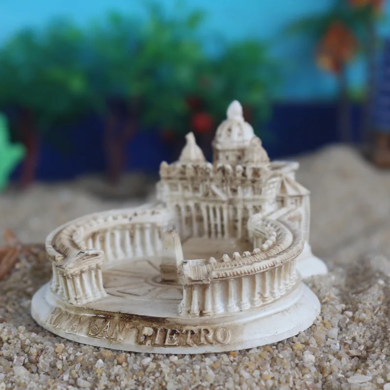 

St. Peter's Basilica in Rome Hotel building sand resin home decoration
