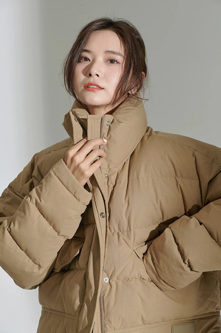 Autumn and Winter Short Down Jacket Women's Fashion Temperament White Duck Down Standing Collar Bread Clothes Thickened Jacket