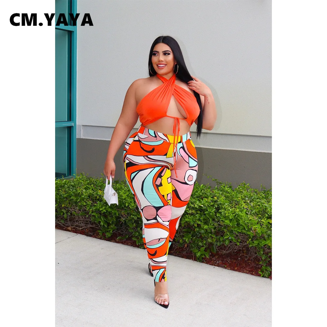 

Женский костюм с лямкой на шее CM.YAYA, летний костюм из двух предметов, укороченный топ и леггинсы с принтом, спортивный костюм, 2022