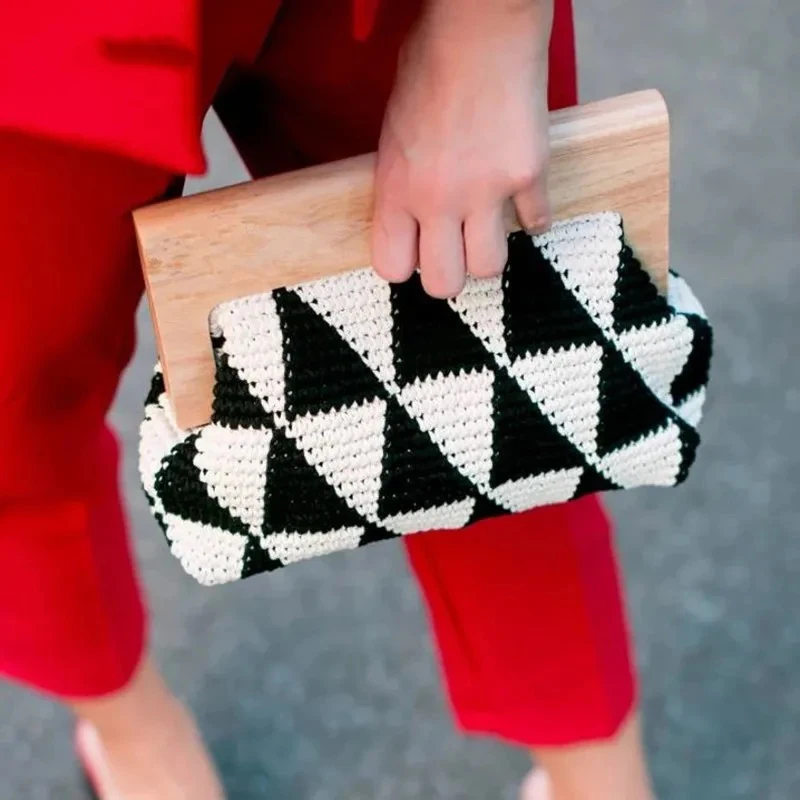 

Autumn Winter Jacquard Bag Handbag Clasp Purse Designer Wood Woven Handle Warm Women Clutch 2022 Bag Crochet