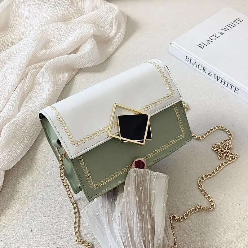 

MBTI Simple luxury shoulder bag lady 2022 summer Korea fashion Contrasting chain Crossbody bag for women free shipping