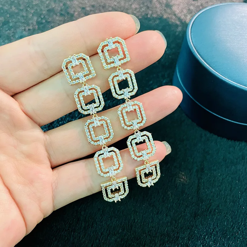 

Fashion Trendy White Square Cubic Zirconia Women Drop Earrings Brazil Style Dangle Earring Brincos Bijoux Gifts E-561