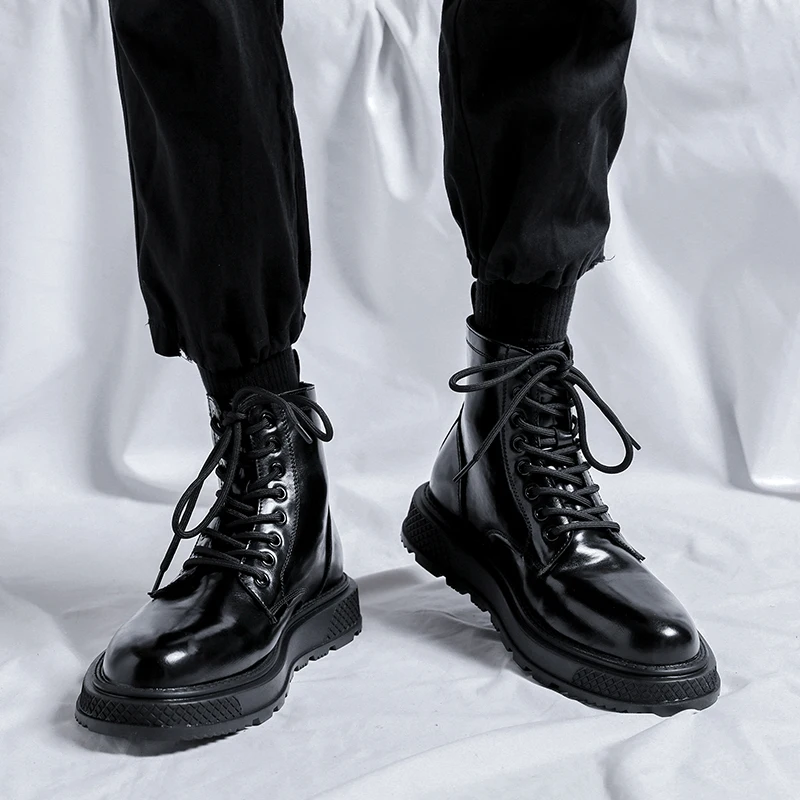 

Youth men's shoes trend British style thick soled mid-top comfortable Martin boots