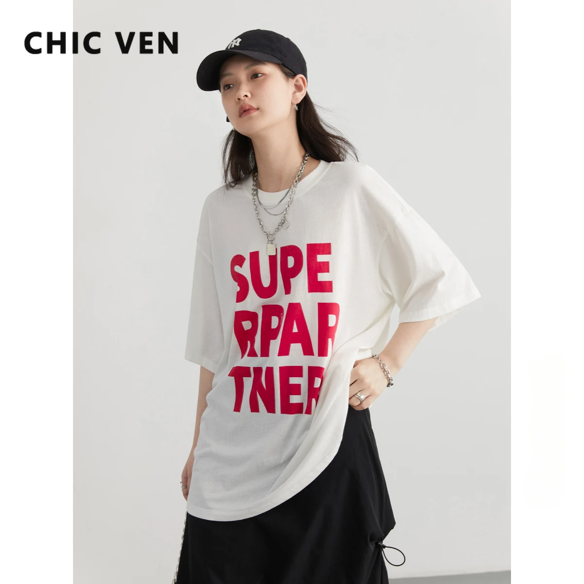 Женская футболка с коротким рукавом