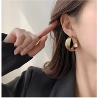 korean fashion twist silver needle earrings ladies earrings temperament metal earrings accessories