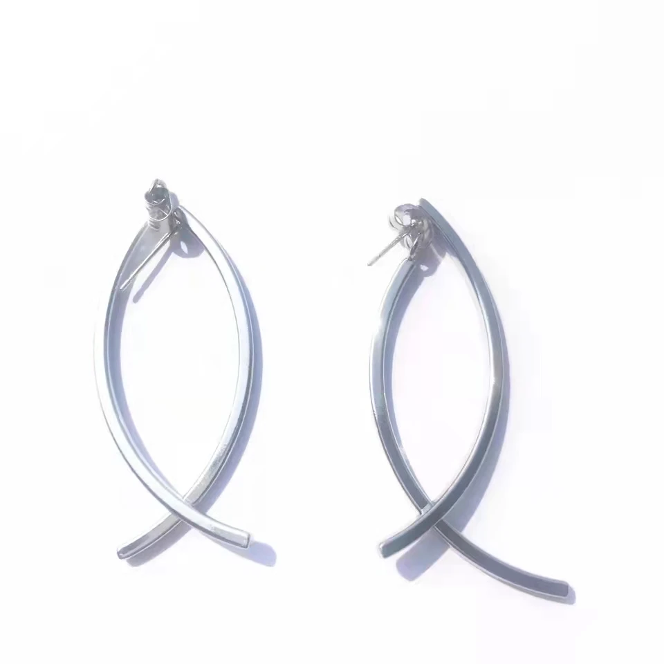 Metal Geometric Intersect Hollow Stud Earrings Trendy Retro Simple Silver Color Earrings for Women Girls Kpop Jewelry Jimin Same images - 6