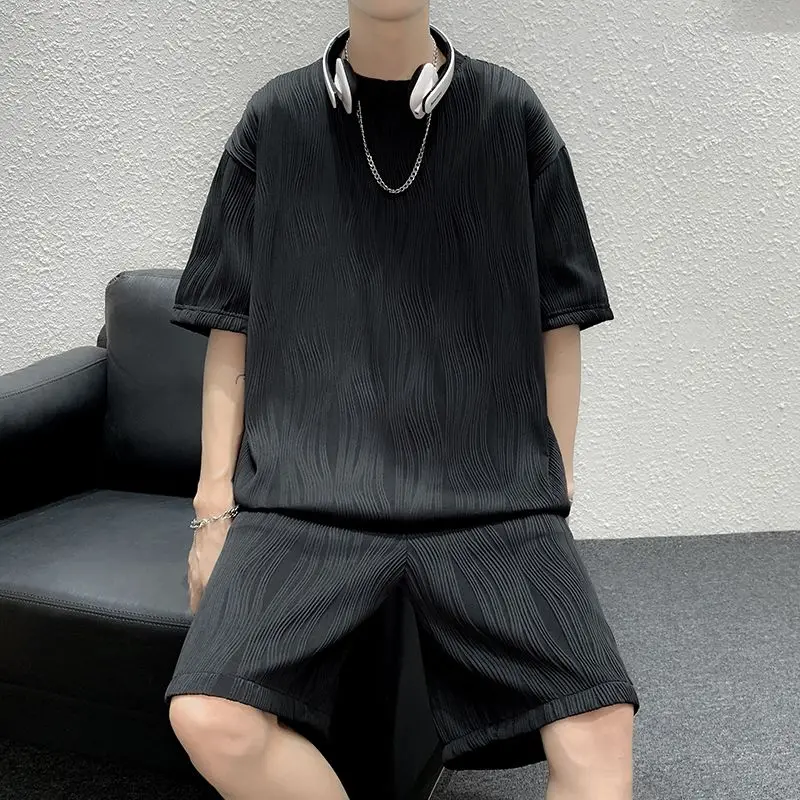 M-5XL Loose Ice Silk Casual Sports Suit Men's Summer Short-sleeved Shorts Straight Pleated Sports Pants Speed Dry 2 Piece Sets