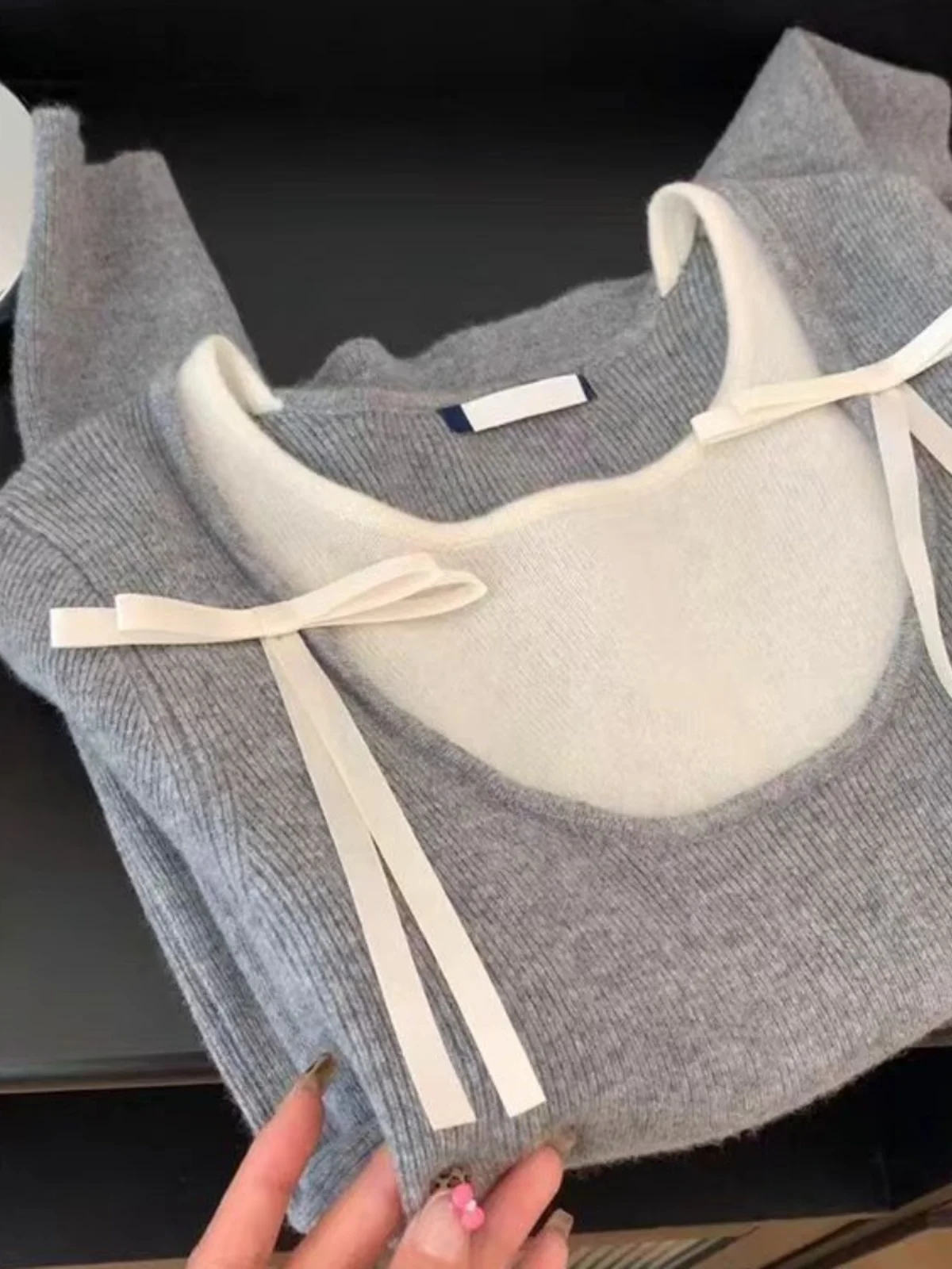 Big Brand Buyer Store Clearance Leak-Picking Korean Series Chic Fashionable Gray Bow Loose Inner wear Knitted Base Top |