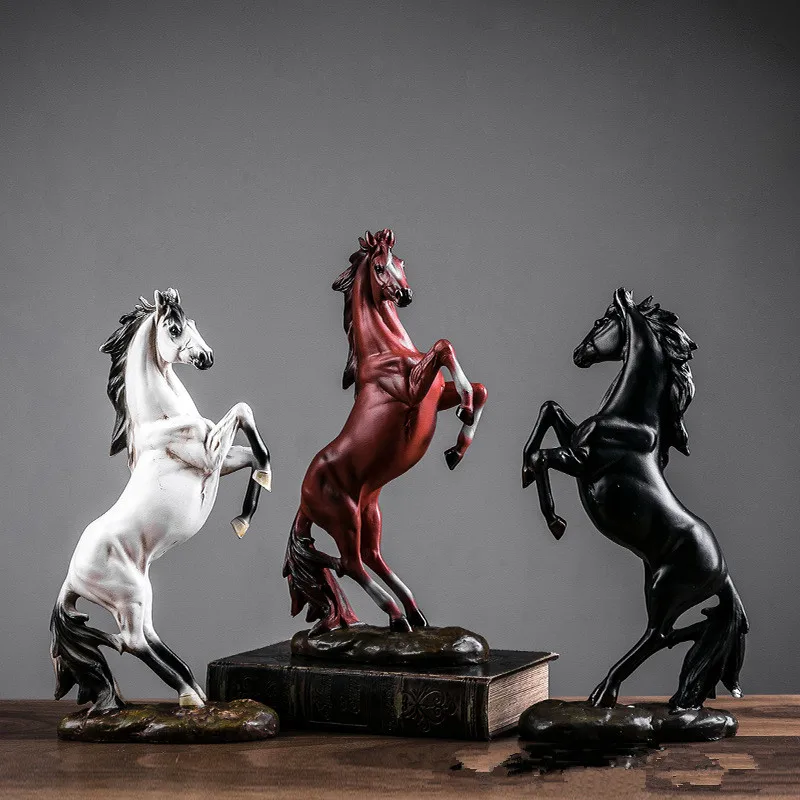 European War Horse Sculpture Statue Resin Home Decoration Accessories Domineering Animal Statue Modern Craft Gift Statue
