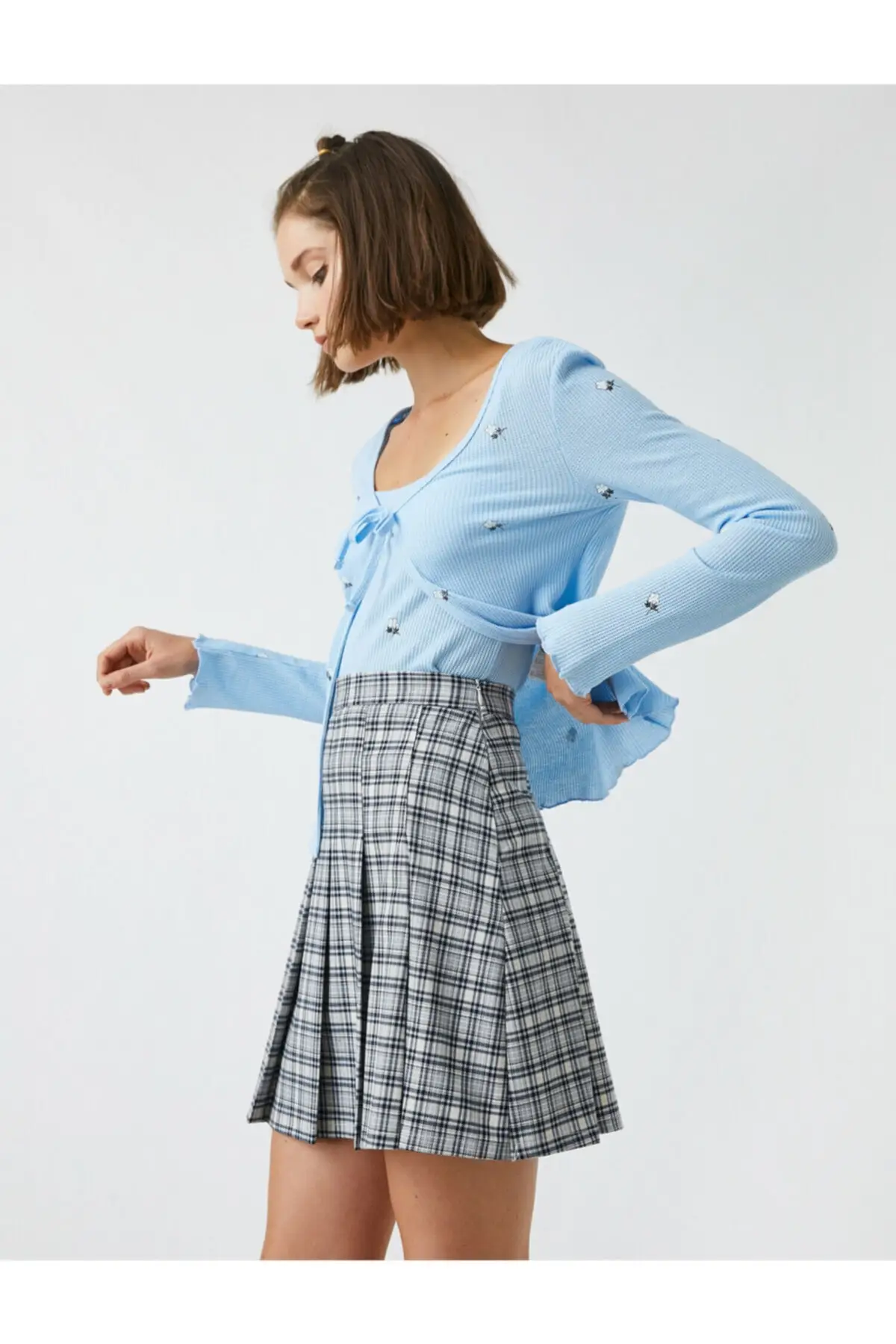 

Women's Cardigan V-Neck Tie Floral Long Sleeve Vest Casual Knitted Quality Fashion Cardigan Sweaters Loose Sweater Jumper