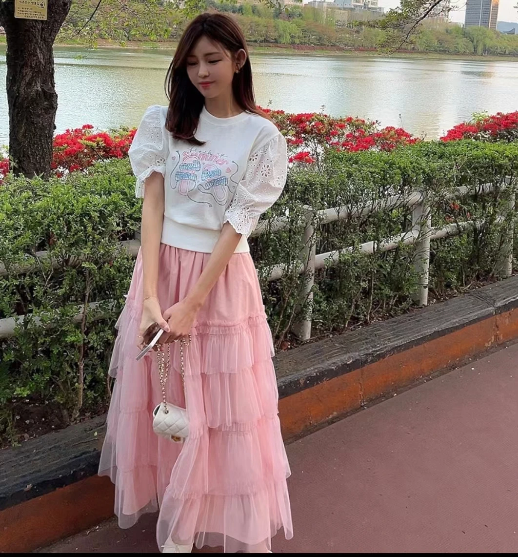 

Женская летняя приталенная юбка с круглым вырезом, принтом и воланом