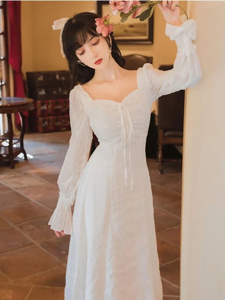 Платье женское вечернее с квадратным вырезом однотонное элегантное приталенное