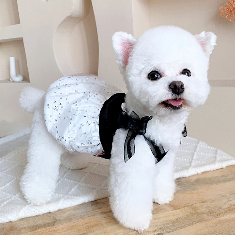 

2022 New Pearl Sequin Pet Dog Clothes Black White Organza Lace Princess Dresses For Small Medium Dog Chihuahua Puppy Clothing