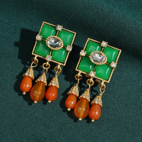 Золотые серьги-капли STALAIT с зеленым агатом