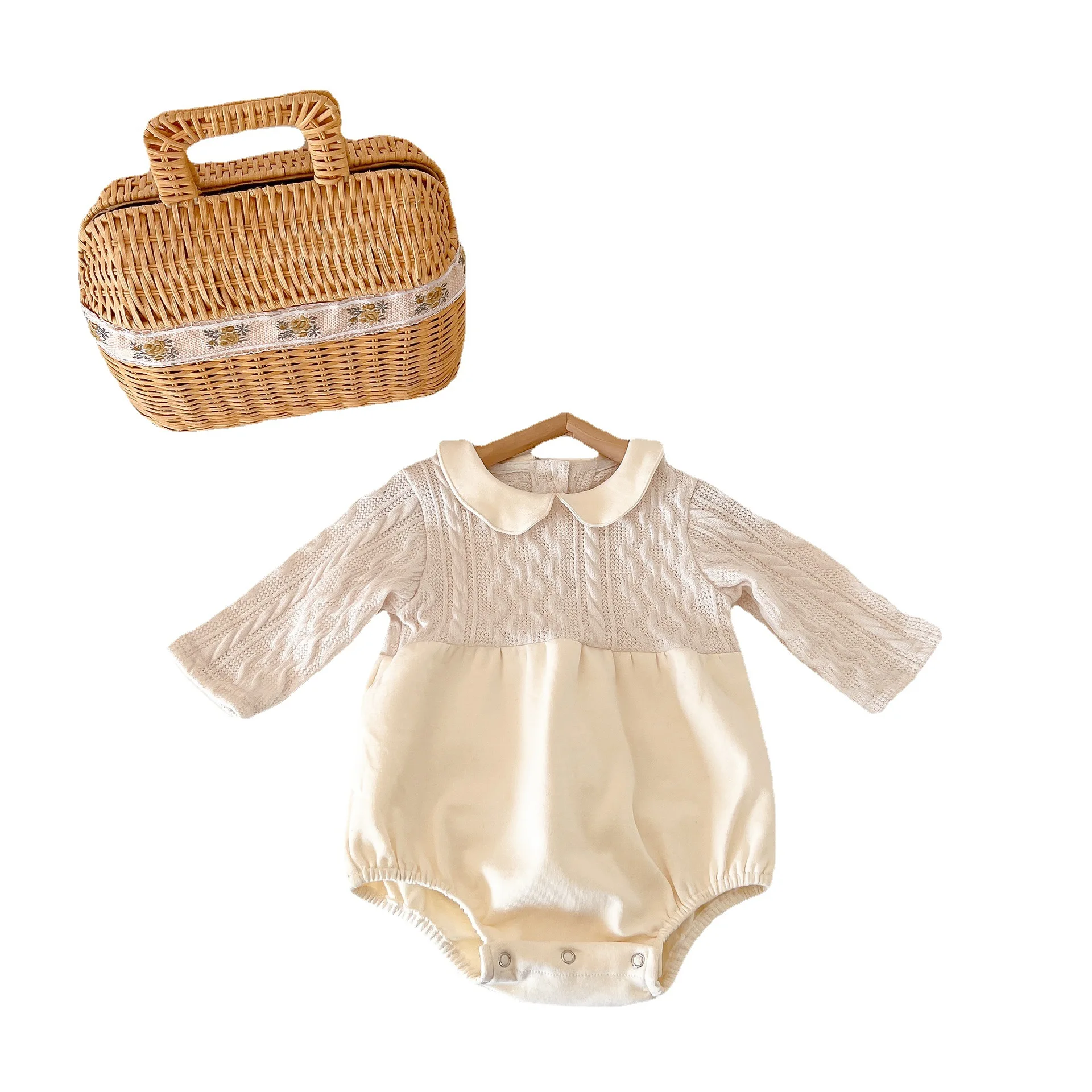 

Новинка весна-осень 2022, корейский Цельный Детский комбинезон с кукольным воротником для девочек, комбинезон с длинными рукавами, сумка, оде...