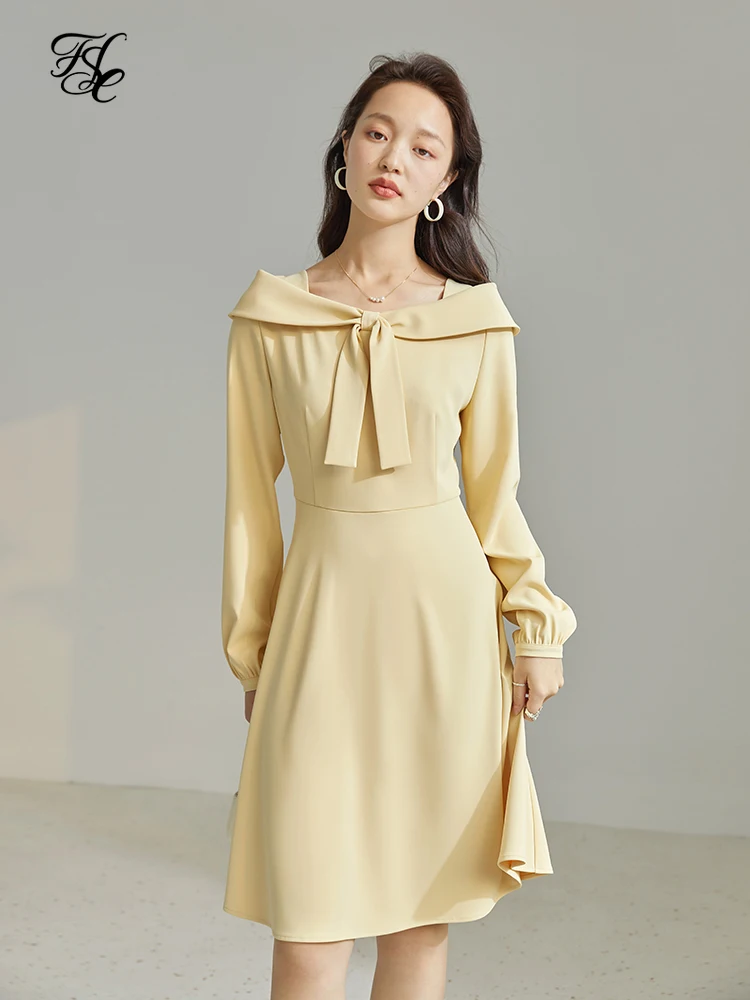 

Платье женское однотонное с воротником-лодочкой и длинным рукавом