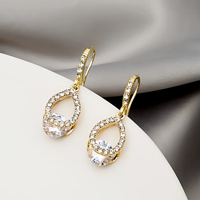 

VSnow Shining Korean Waterdrop Cubic Zircon Hook Earring for Women Trendy Gold Color Metal Hollow Earring Jewelry Pendientes