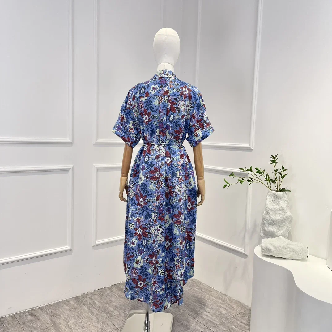 Рисунок 2 - Женское винтажное платье средней длины