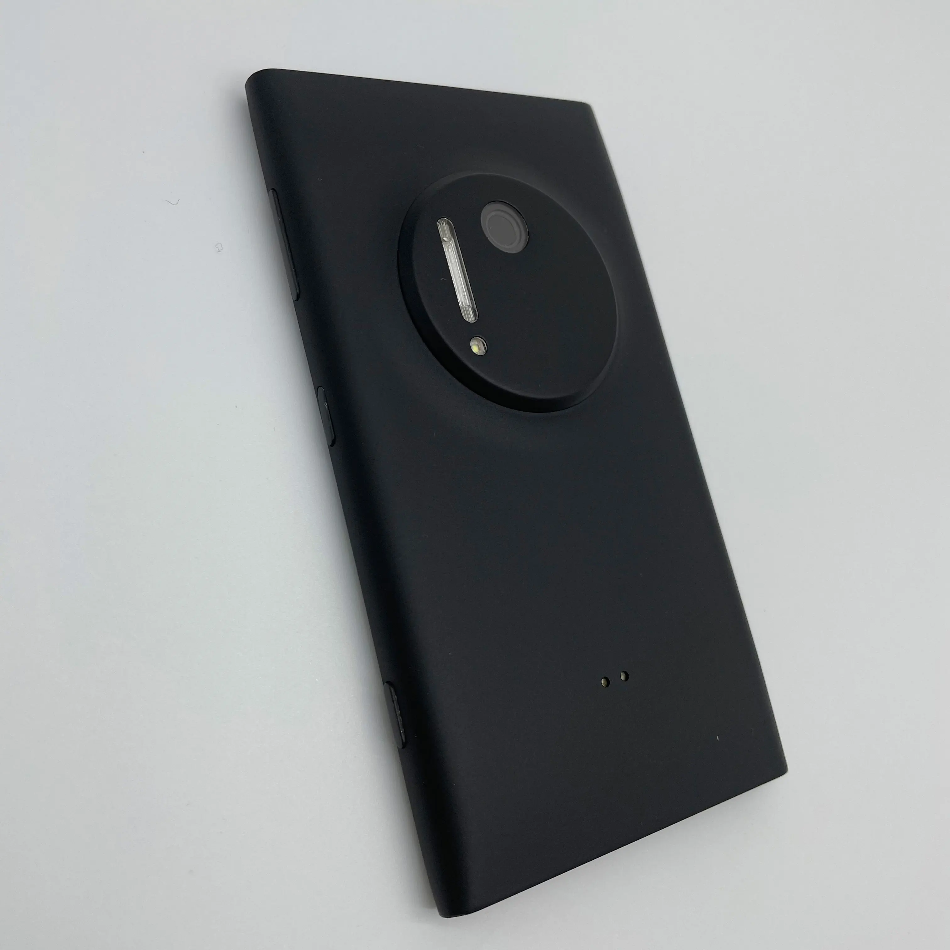 Фото Разблокированный восстановленный телефон Lumia 1020, 41 МП, 4,5 дюйма, GSM 900/1800, 2000 мАч, Bluetooth №5