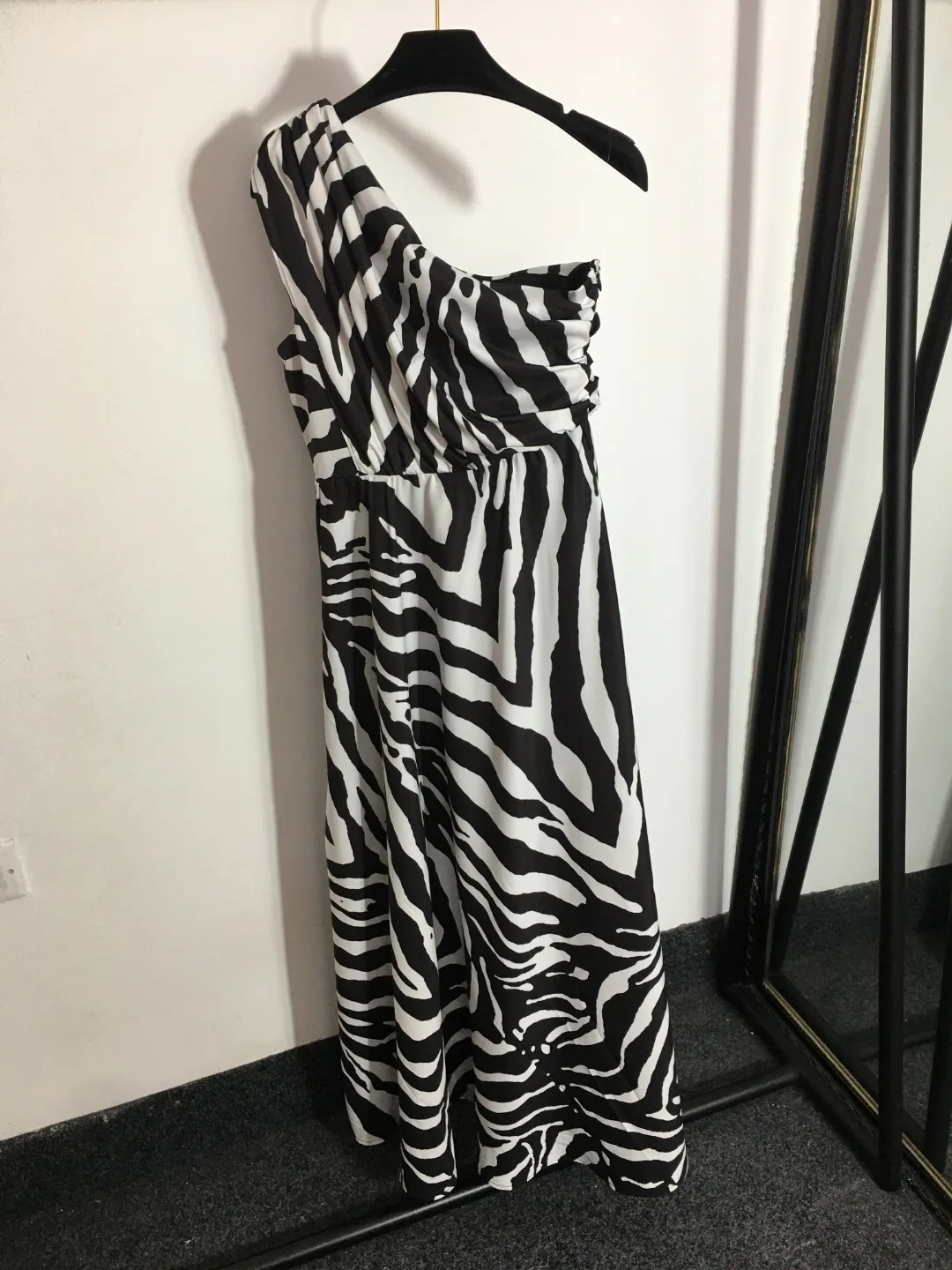 

New Zebra Print Off Shoulder Tank Top Dress women's dresses