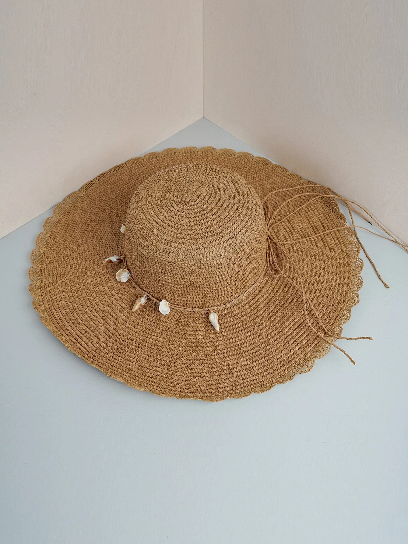 

Shell Decor Straw Hat