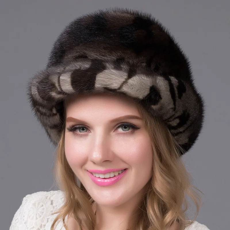 Шапка из цельного меха норки из