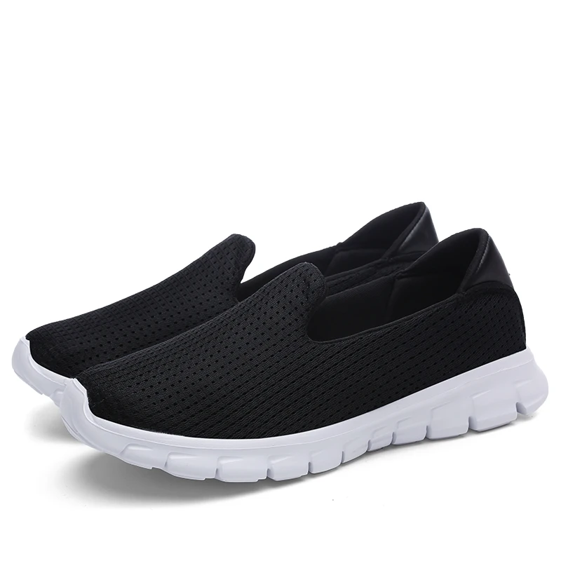 

Fujeak Ultralight Casual Women's Shoes Comfortable Breathable Flats Outdoor Anti-slip Running Shoes Fashion Plus Size Footwear