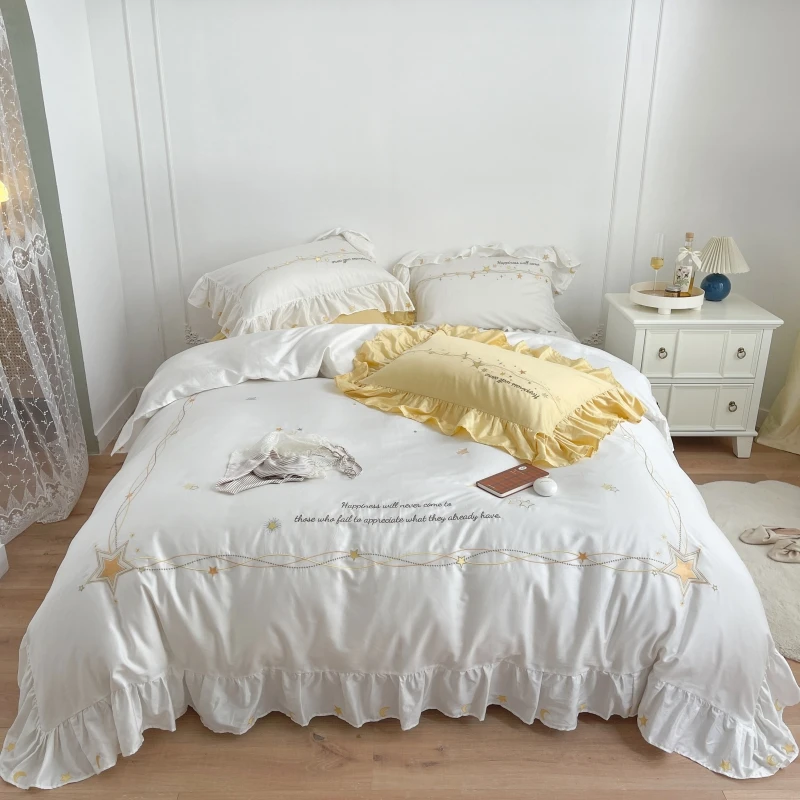 

Комплект постельного белья из египетского хлопка с вышивкой в виде звезд