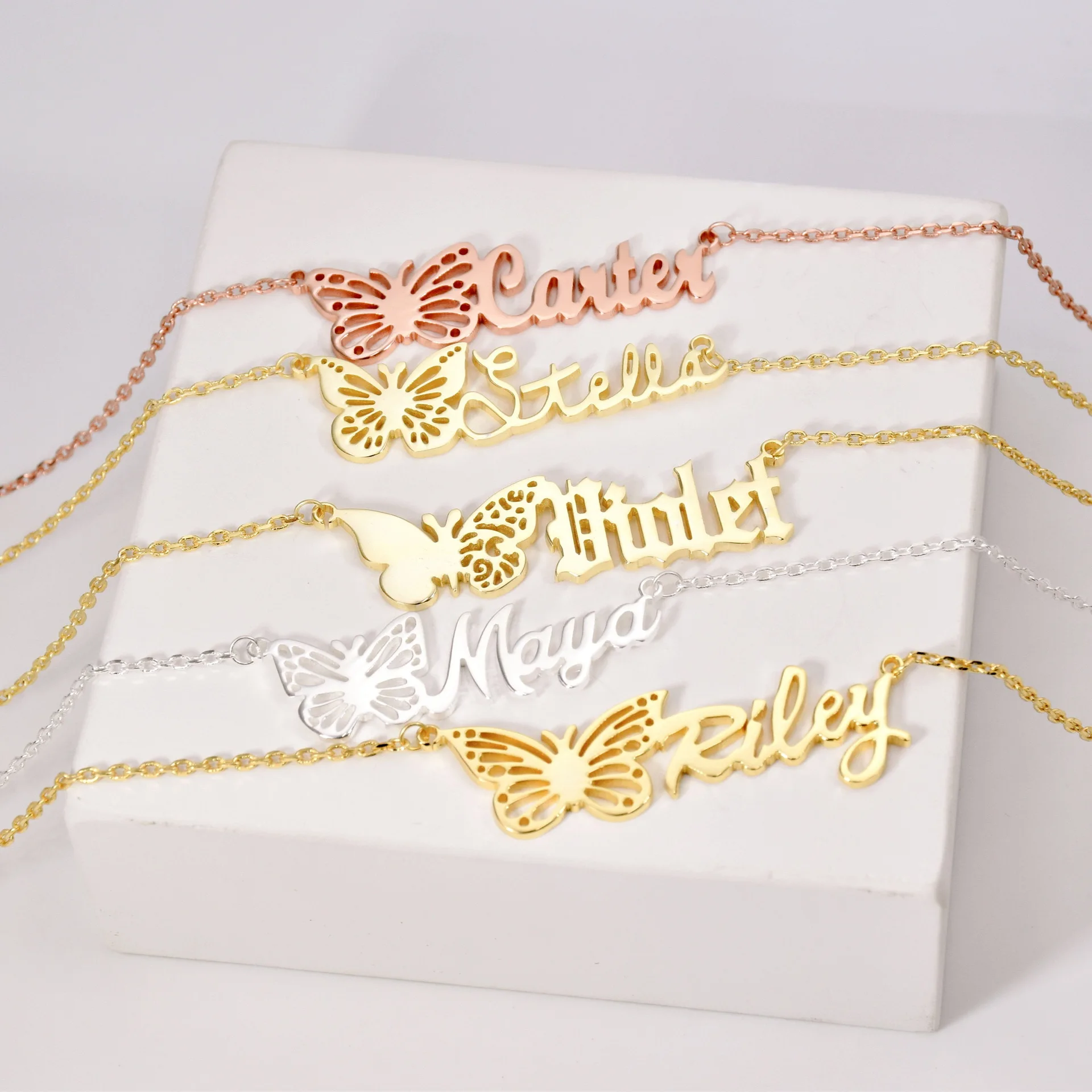 Personalized Butterfly Name Necklaces For Women Girl Favorite Jewelry Custom Ribbon Nameplate Choker Necklace Best Friends Gifts
