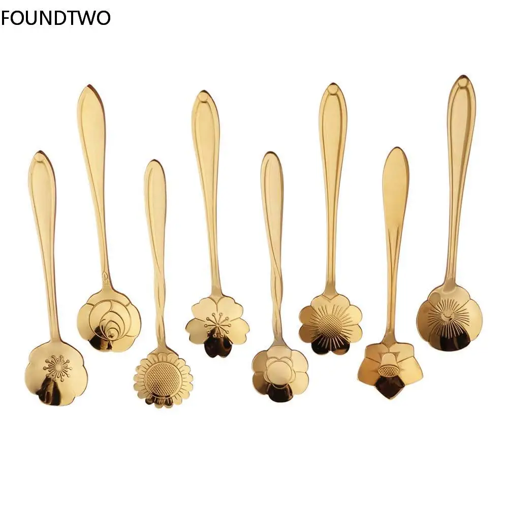 

Gold Stainless Steel Spoon Carving Flower Coffee Tea Spoon Long Handle Stirrer Spoon Sugar Dessert Honey Scoops for Bar Cafe